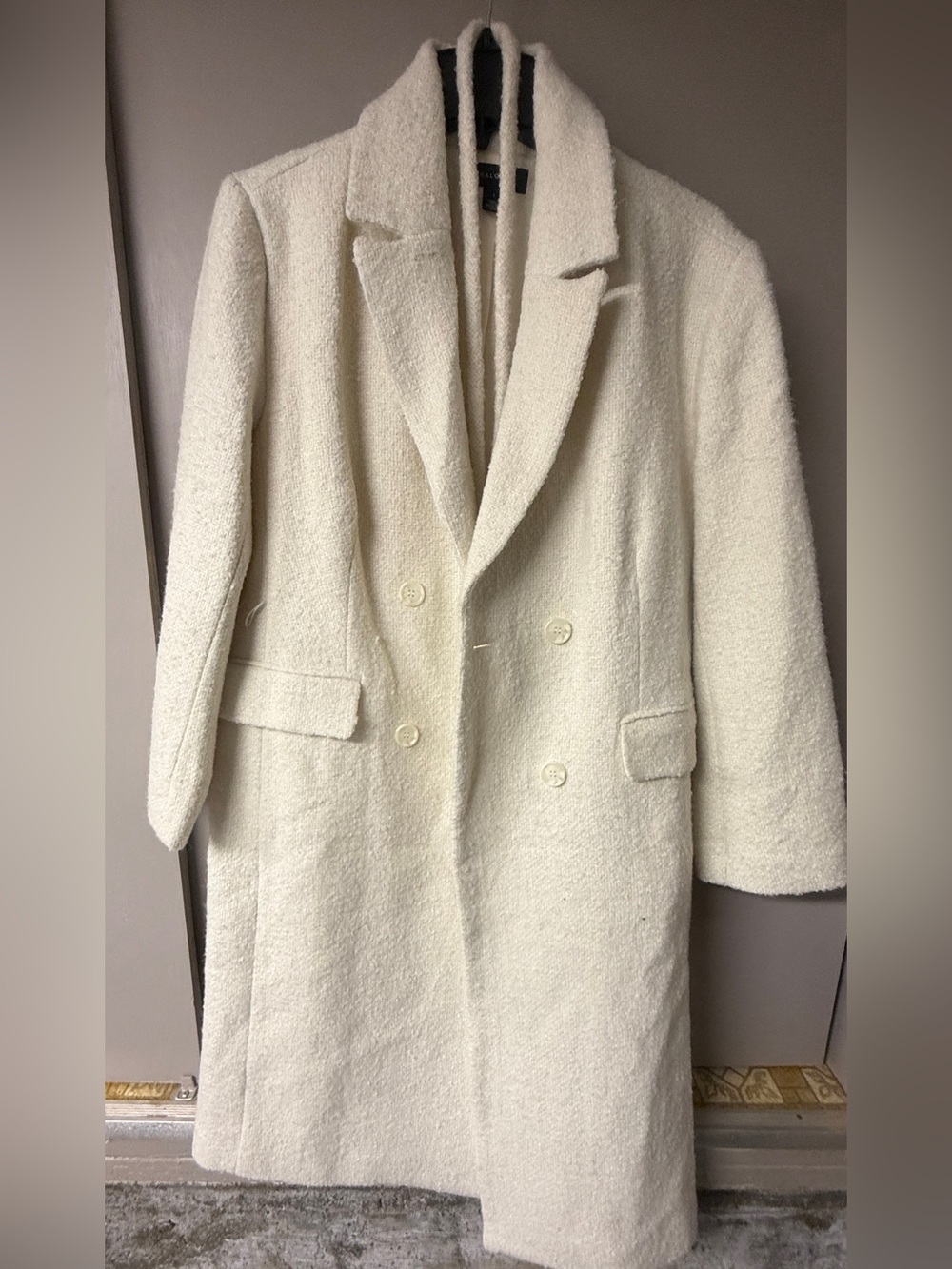 Halogen Cream Double-Breasted Bouclé Trench Coat
